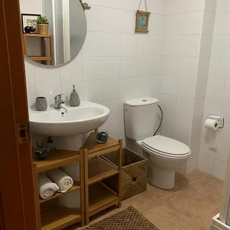 Precioso Residencial Con Piscina. Apartamento