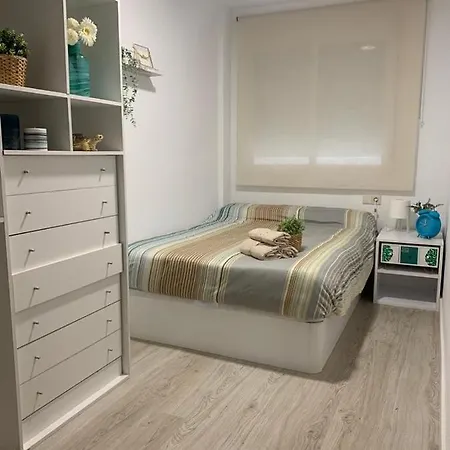 Precioso Residencial Con Piscina. * Puçol